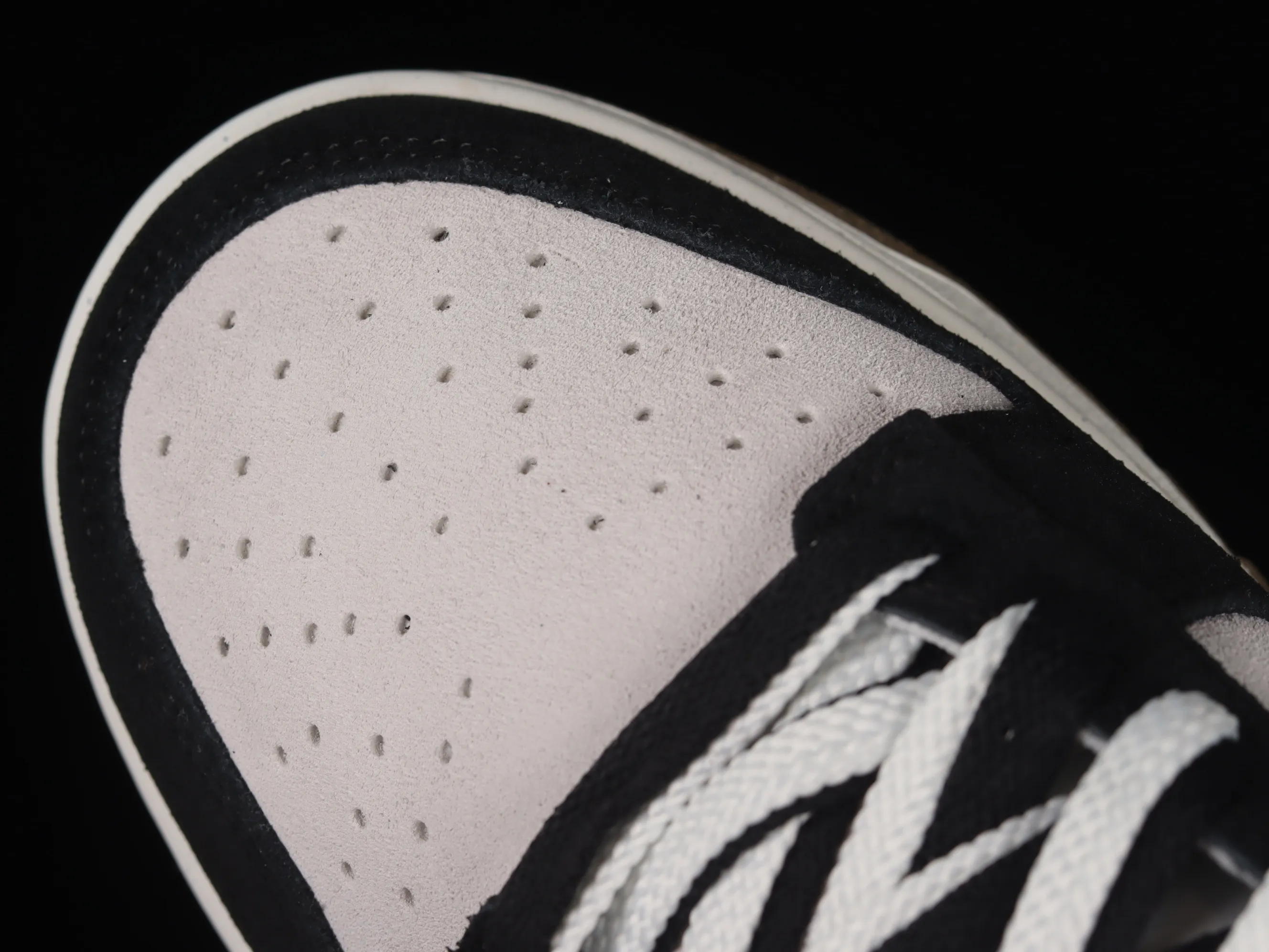 All categories Nk SB Dunk series Nk SB Dunk Low low-top sneakers Nk SB Dunk Low "85" black and white double hook SB low-top sports and leisure sneakers DO9457-128